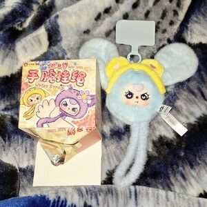 Baby Three Wrist Strap-Bun Bun